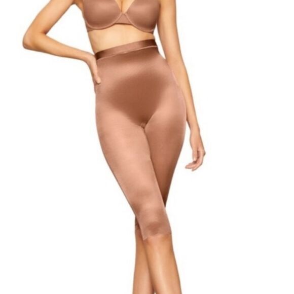 Skims Simply Bare Collection Cropped Leggings Size 4X NWT color Sienna